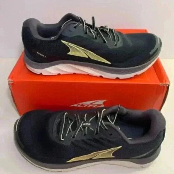 .522L Altra M Rivera 2, Black Mens Running Shoes-US 8 Mens - Picture 1 of 6
